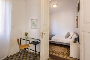 22ARA1105- 3BR flat in the City Center