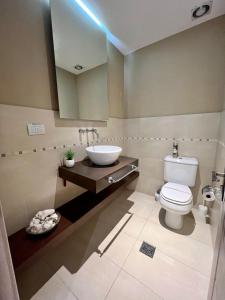 Estadía de Lujo con vista soñada a la Bahía grande de Nordelta