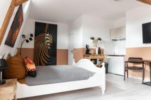 SchaeBu! 5 Apartment Altmarkt goes Afrika