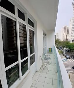 SHB - Delicioso apartamento no coração do Guarujá