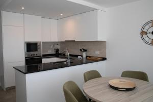 Sunset Horizon - BY SCH