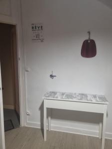 Sejours chez l'habitant Chambre au 1er etage avec communs : photos des chambres
