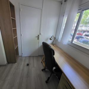 Appartements T5 Lumineux metro a 1min : photos des chambres