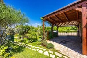 Villa San Andrea - ideal for families, 8 adults, 2 children up to 5 years, 1 children up to 1 years