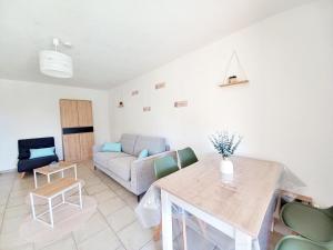 " Le Peuplier" Studio cosy Fréjus Plage -Clim-wifi