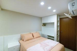 Apto 2 qtos novo na quadra do mar - Conforto e Praticidade