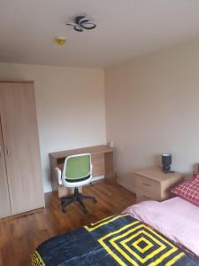 Newly refurbished 4 bedroom House