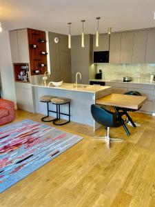 Giulia Prestige, appartement avec Terrasse Luxe & Confort aux Portes de Paris