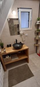 Mountain A-Frame Resort , com Avram Iancu