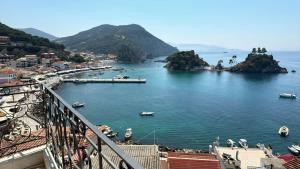 Double Room with Sea View room in Sunrise House