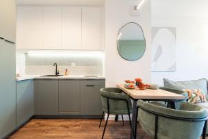 Silesia Ceglana Home - FREE GARAGE - self check-in