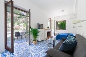 Estate4home - Villa Carrino