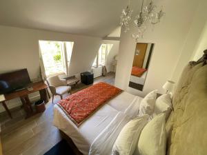 Hotels Hotel Victor Hugo : photos des chambres