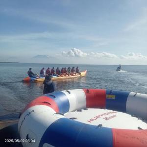 Royal Seascape 1 Beachfront- Optional Jacuzzi