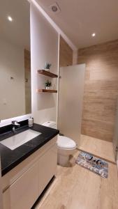 Luxury Apartment 2Br in PdC, Steps from Beach