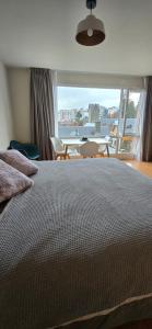 Ideal Space in Civic Center