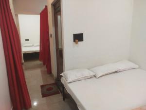 Maa yatri niwas (home stay)