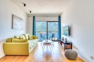 Kotor Sea View Apartment by MN Property