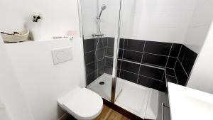 Hypercenter apartment