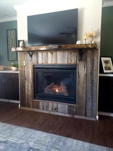 Belvidere Mountain Vista Home by Long Trail, Jay Peak, Smuggs