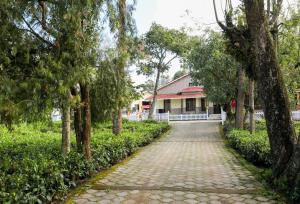 Karuniagiri Guest House