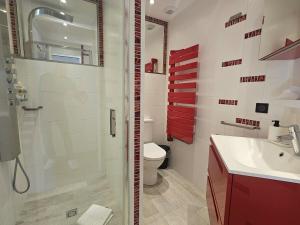 Somptueuse Villa à 5 minutes de Deauville, 18 couchages, piscine, billard, salle de jeux