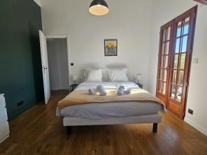 Somptueuse Villa à 5 minutes de Deauville, 18 couchages, piscine, billard, salle de jeux