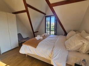 Villas Somptueuse Villa a 5 minutes de Deauville, 18 couchages, piscine, billard, salle de jeux : photos des chambres