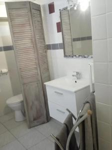 Appartements Studio douillet a Eymet, 20 m² avec piscine : photos des chambres
