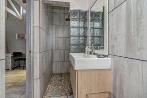 Sitatunga Guest Lodge