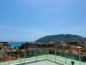 SA Apartments! Sea View 2BD Flat