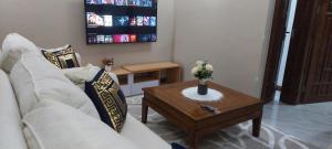 Serene BnB - Apt 07 Makongo after Mlimani City