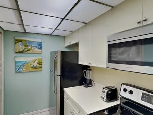 Edgewater Villa #2403 - High Tide Villa