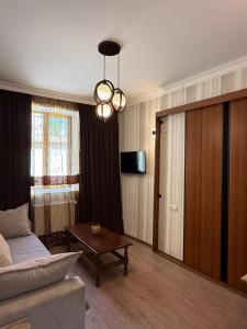 Hotel 3