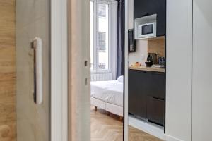 Charmant logement renove proche des champs with AC
