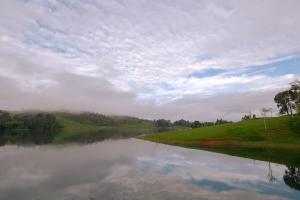 Chalet junto al lago con muelle privado