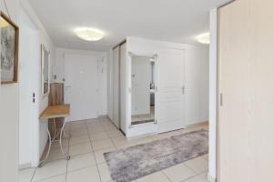 Appartements Le Plaza - Sea view - Car park - Swimming pool - Tennis court : photos des chambres