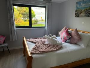 Seaside Garden Sanctuary Apartment