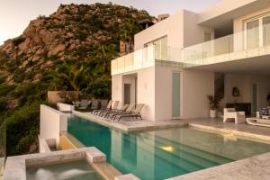 Villa Besame by Cabo Villas