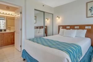 Scenic 23rd-Floor Corner Retreat with Diamond Head & Ocean Views (12305)