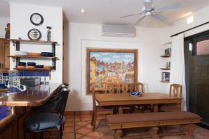 Villa de Tres Hermanas by Cabo Villas