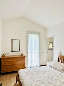 ATTICO VISTA MARE con 2 camere da letto -Residence azzurro-G