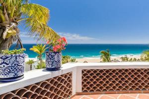 Villa Fiesta by Cabo Villas