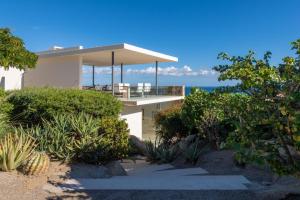 Villa Finisterra by Cabo Villas