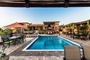 Villa La Finca Tezal by Cabo Villas