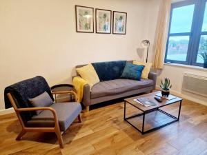 Vibrant cosy 2 Bedroom Apartment