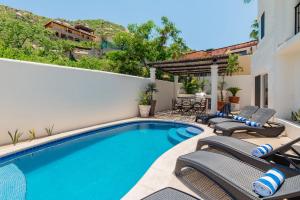 Villa Tamika by Cabo Villas