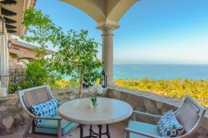 Villas del Mar Casita 17 by Cabo Villas