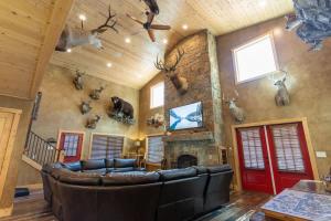 Trails End Lodge- Bills Island