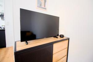 Appartements L-Atelier maritime, Studio 2min Ferry & La Cite de la Mer, Cherbourg, Intendance Luxury Host : photos des chambres